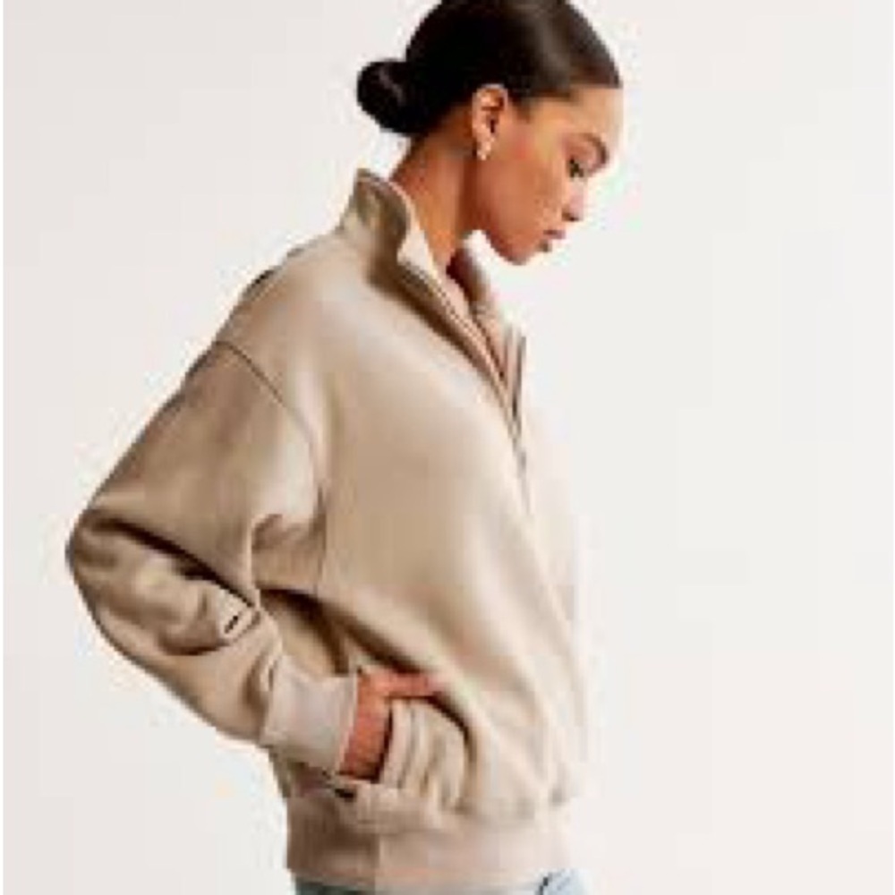 Cotton on sweatshirt size medium